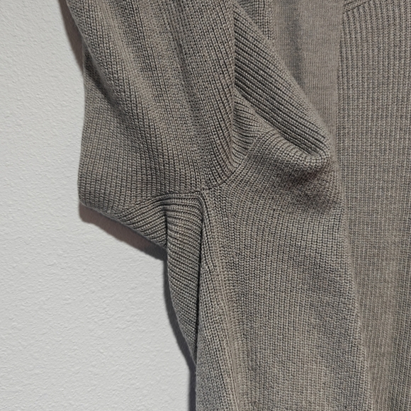 Lululemon Merino Wool Blend Sweater Size 10 Ribbed Long Wrap Heathered Gull Grey - Picture 5 of 9